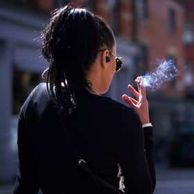 Smokers in Leeds are being urged to use free support to quit.
