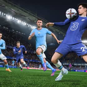 FIFA’S Web and Companion apps allow you to tinker with your FUT squads on the bus home (Image: EA Sports)