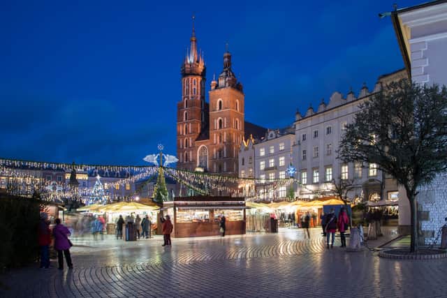 Krakow Christmas market lit up