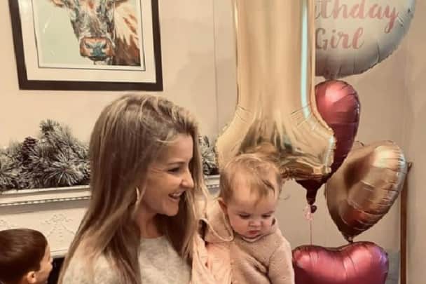 Helen threw a special birthday party for daughter Elsie. (Picture: Instagram/@helenskelton)