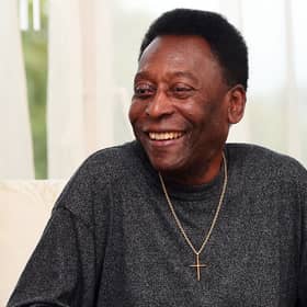 Leeds United players have paid tribute to Pele.