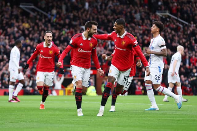 Manchester United beat Crystal Palace 2-1 as their return to form continues