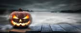 Have a green Halloween (photo: Adobe)