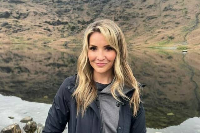 Helen posted a snap with the picturesque surroundings of the Lake District in the background. (Picture: Instagram/@helenskelton)