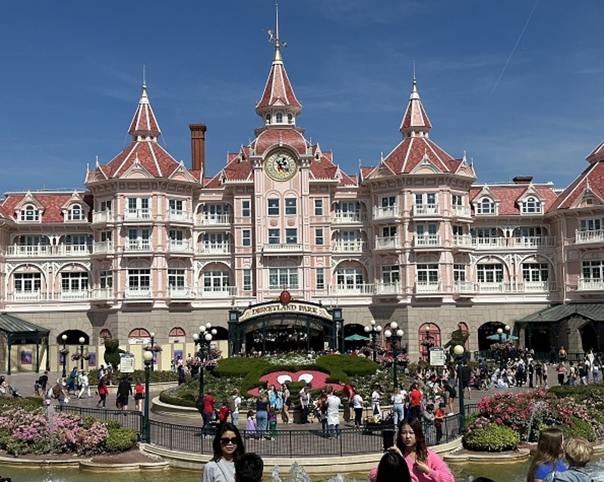 Disneyland Paris Staff Reveal When Next Strikes Will Take Place