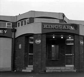 The front entrance of the Kings Arms on Meanwood Road. This replaced an earlier pub of the same name which occupied the same site. This pub closed down following a fire.
