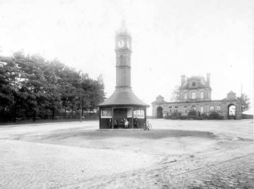Oakwood Clock  on Prince's Avenue close to entrance of Roundhay Park. The clock was originally sited in Kirkgate Market but was removed to this site in 1912.