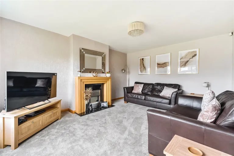 Parkways Drive, Oulton, Leeds, West Yorkshire LS26