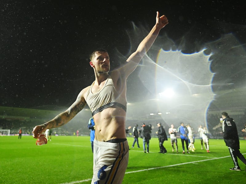 Cooper has options beyond the deal on the table from Leeds United. He's got plenty of football left in him and after a disappointing Euros with Scotland he'll be having some downtime and deciding on his future. Hard to see that being at Elland Road if gametime is on offer elsewhere, and it will be.