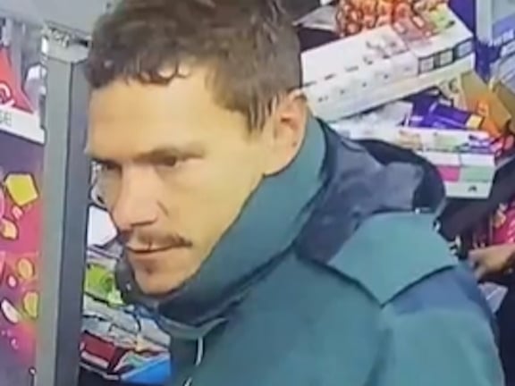 Crime Type: Theft from Vehicle. Offence Date: 06/06/2024. Photo reference: LD8361. Area: Leeds North West.