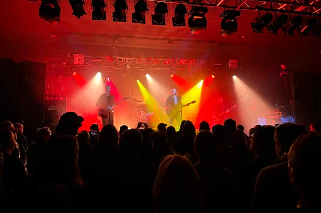 Andy Bell, Mark Gardener, Loz Colbert and Steve Queralt played a beautiful set in Leeds.