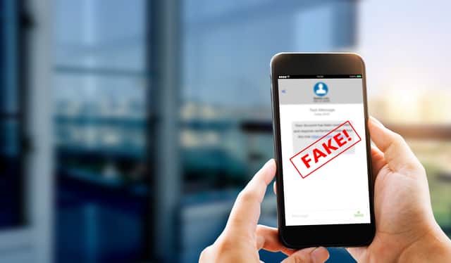 Fake Text message SMS scam. Photo: panuwat - stock.adobe.com