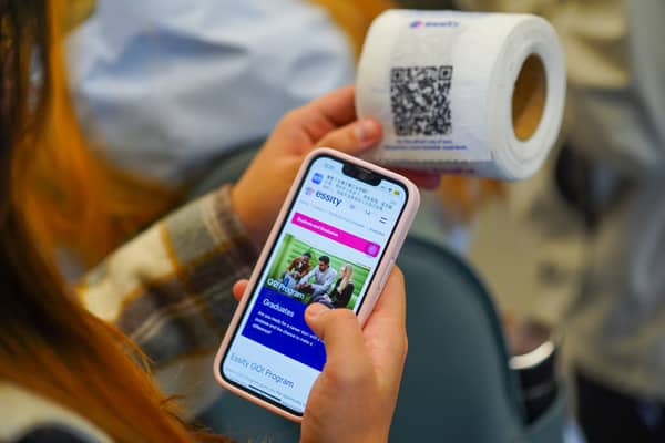 Essity hand out toilet roll to Nottingham University students as part of their recruitment drive.