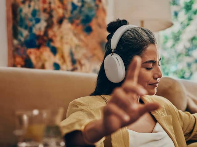 Four months of music, podcasts, AND audiobooks for 99p. There are now just a few hours to sign up for this deal