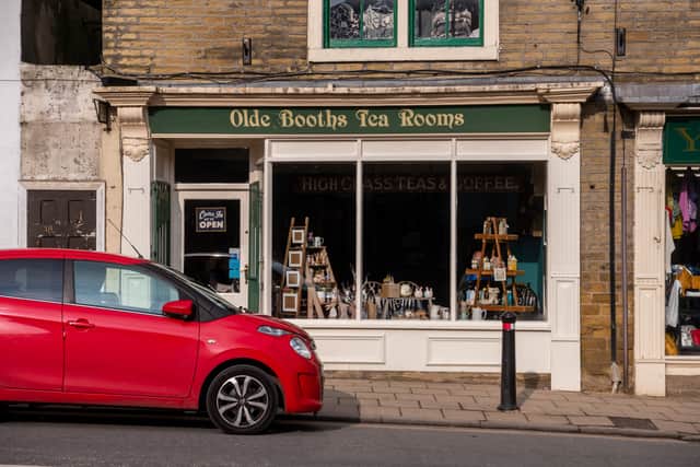 Olde Booths Tea Rooms, located on Lowtown, Pudsey, has been put up for sale at an asking price of £39,950.