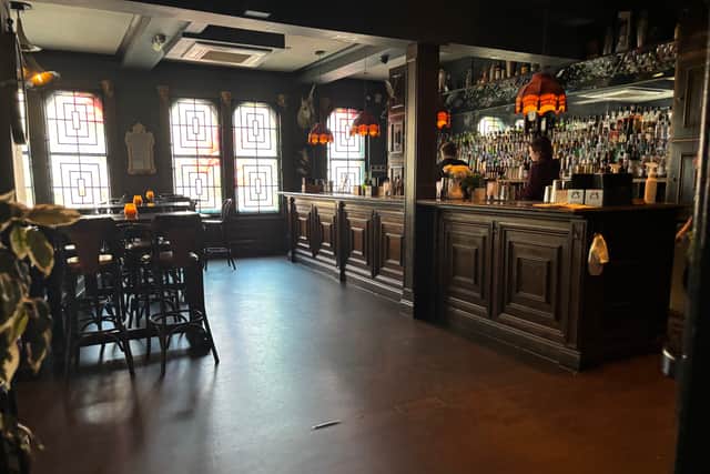 The Maven boasts stunning 1920s-esque decor.