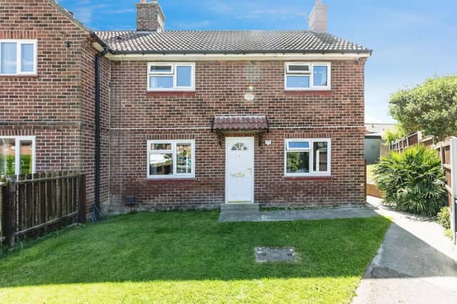 Stylish Leeds three bedroom semi-detached house in Leeds for £230,000