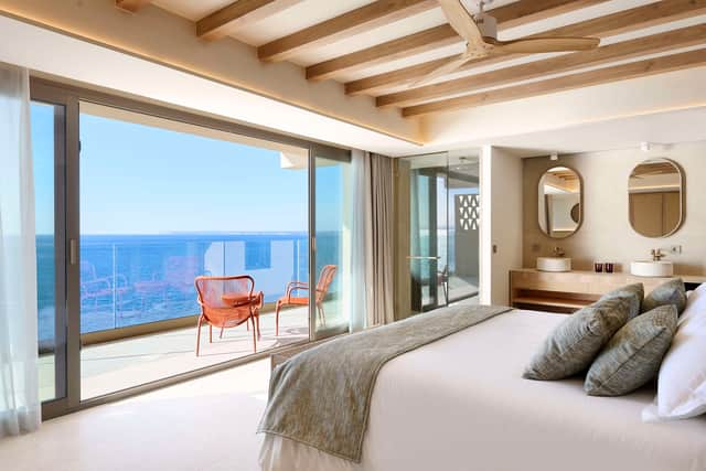All rooms boast a balcony with sea views