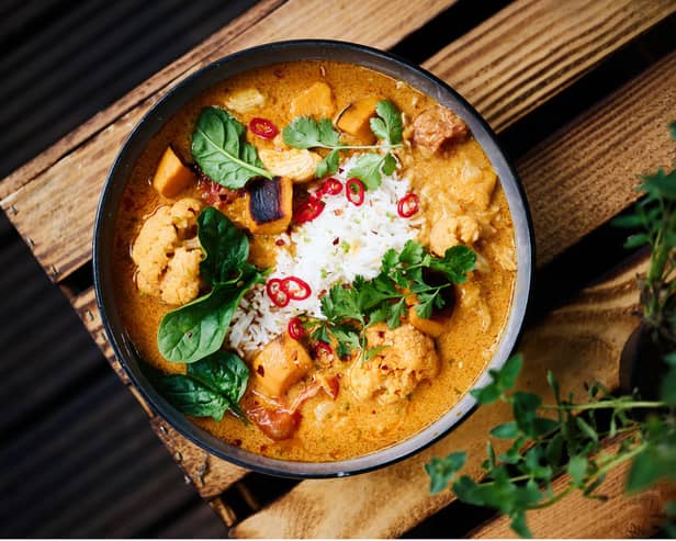 Curry dish chilli cream generic 