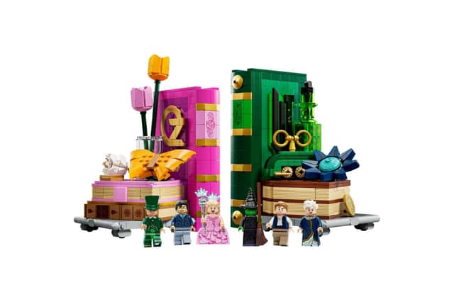 Lego Glinda & Elphaba Bookends