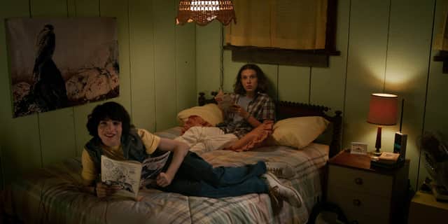 Mike and Eleven in Stranger Things season 3
