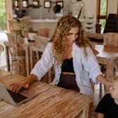 Job boards and networking can help you find flexible or hybrid work opportunities (Photo: Pexels)