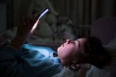 These 3 vital questions will help your children spot AI and fake news
