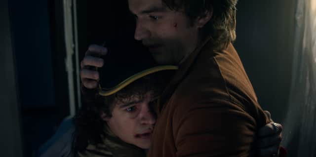 (L to R) Gaten Matarazzo as Dustin Henderson and Joe Keery as Steve Harrington in Stranger Things 5