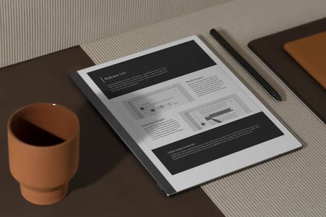 A clean, minimalist setup that shows why the Remarkable has become the go-to tablet for focused note-taking and distraction-free work.