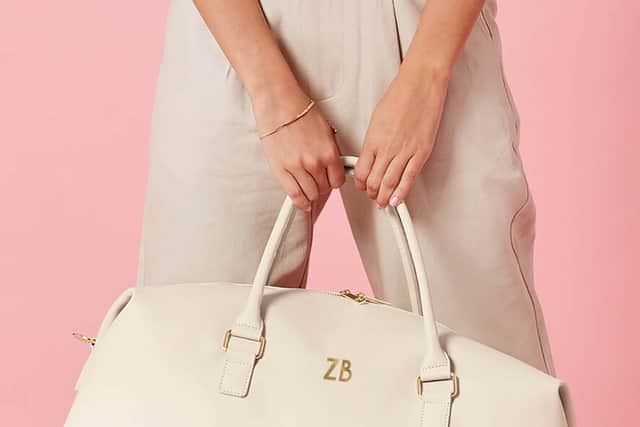 Choose your own initials for this stylish holdall