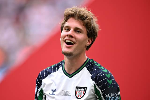 The former Leeds United defender did enjoy a proper pre-season as he underwent surgery on an Achilles problem. However, he could feature against his old employers following his return to the bench for Sunderland's December 20 battle with Brighton & Hove Albion.