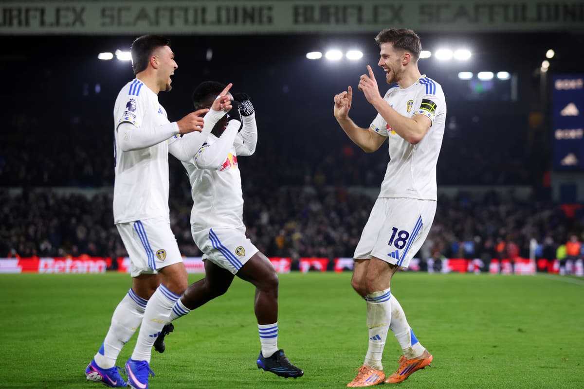 Leeds United first team striker January sale stance amid Championship and ...