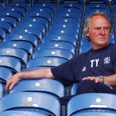27th May 2004.
Hudderfield Town FC Play-Off Press Conference. Pictured Town Coach Terry Yorath at McAlpine Stadium.