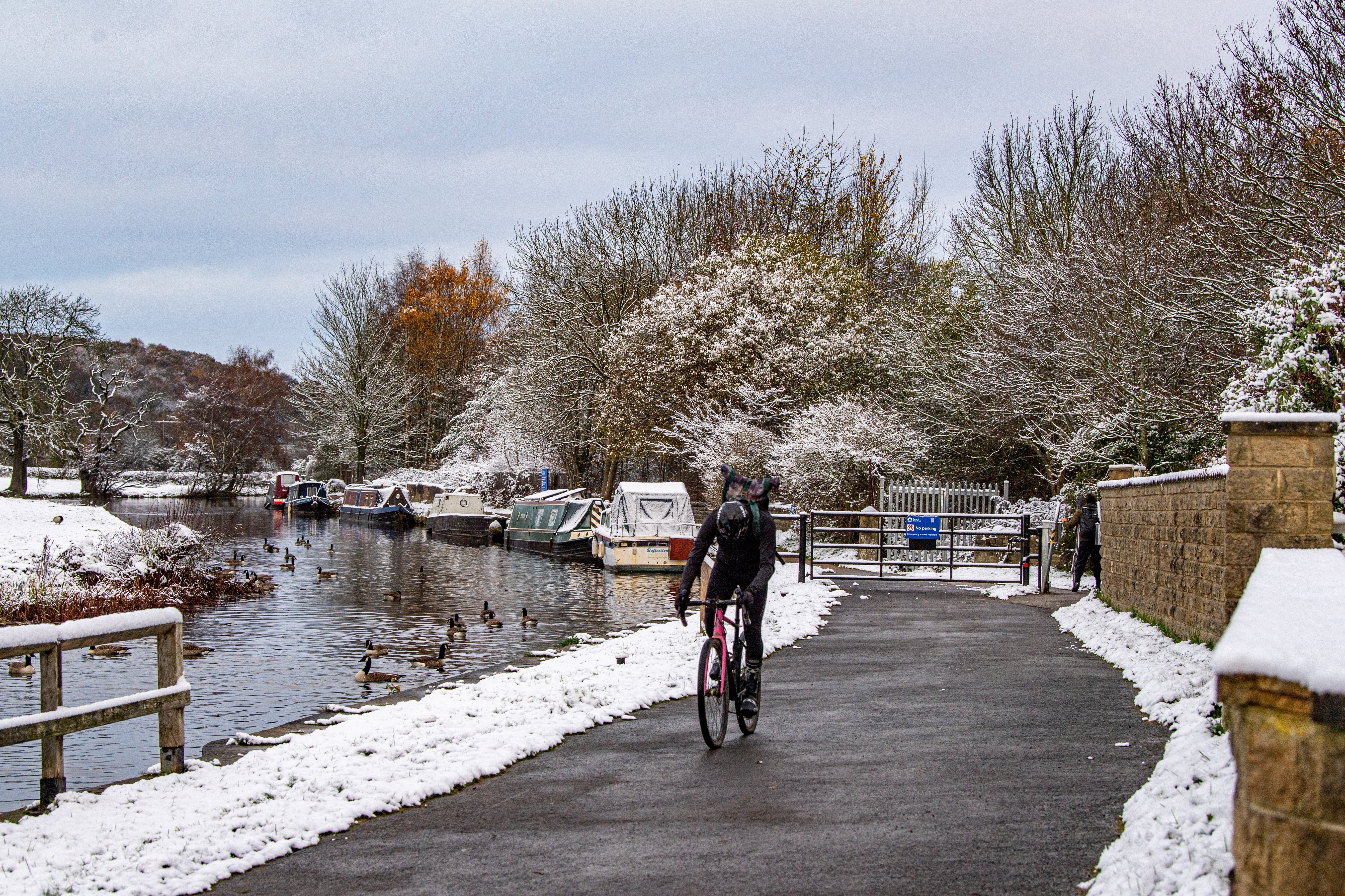 Leeds snow: Hour-by-hour forecast as snowfall on the way