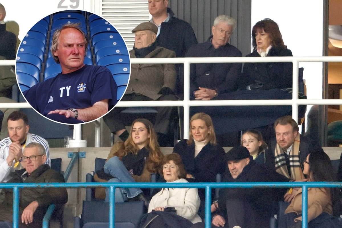 Logan Leeds Gabby Logan joins Elland Road tribute as Leeds honour club legend Terry ...