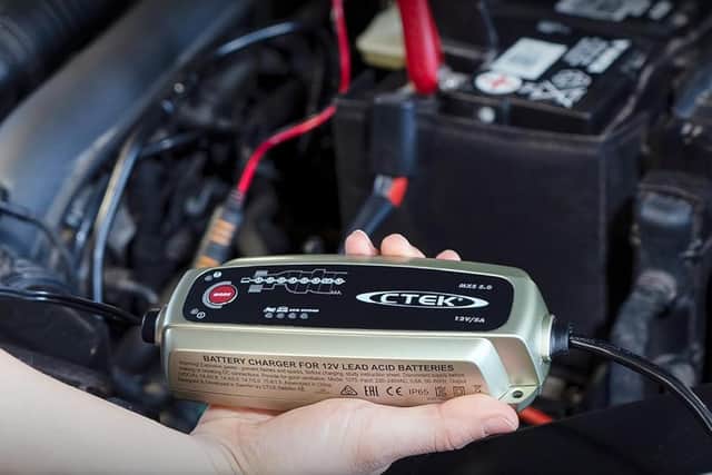 Just connect it to your battery and let it work its magic - you can keep it hooked up for months