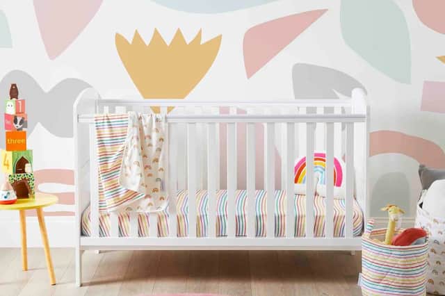 Coleby classic cot bed