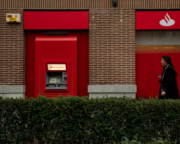 Santander will close 44 bank branches across the UK, putting 291 jobs at risk (Photo: Pablo Blazquez Dominguez/Getty Images)