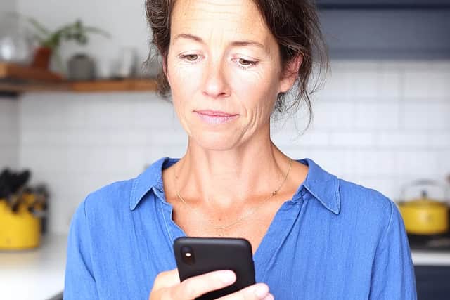 Most people think switching energy providers is an onerous task, but it isn't any more, and it can save hundreds of pounds