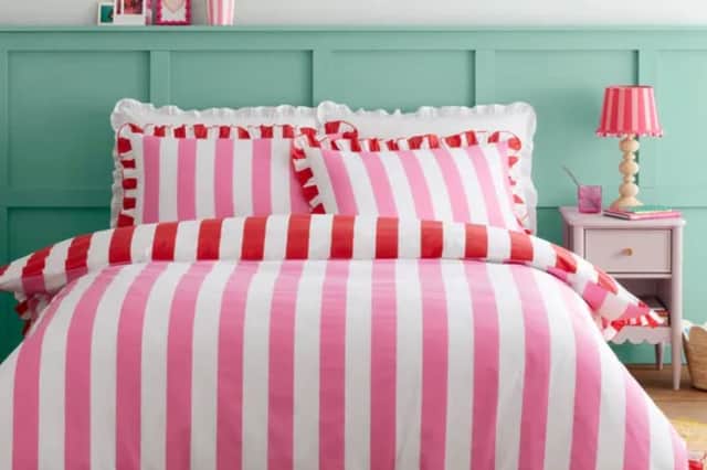 Emmy stripe 100% cotton duvet cover and pillowcase set