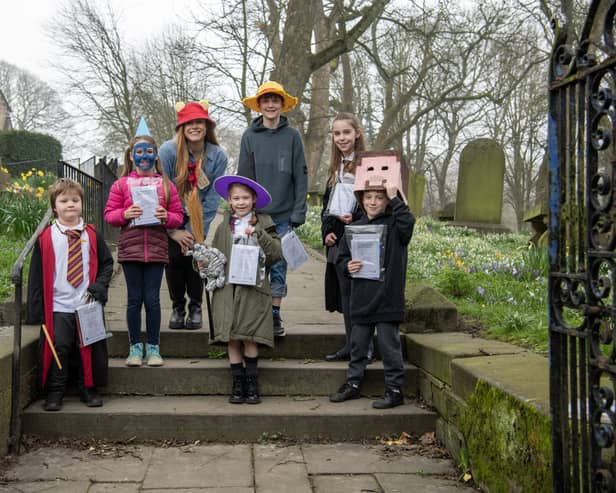 Pupils Oliver Medhurst-Brown, Odette Birch, Rae Harrison teacher, Evie Keating, John Sheen, Tabitha Lawrence and  Seth Duerden.