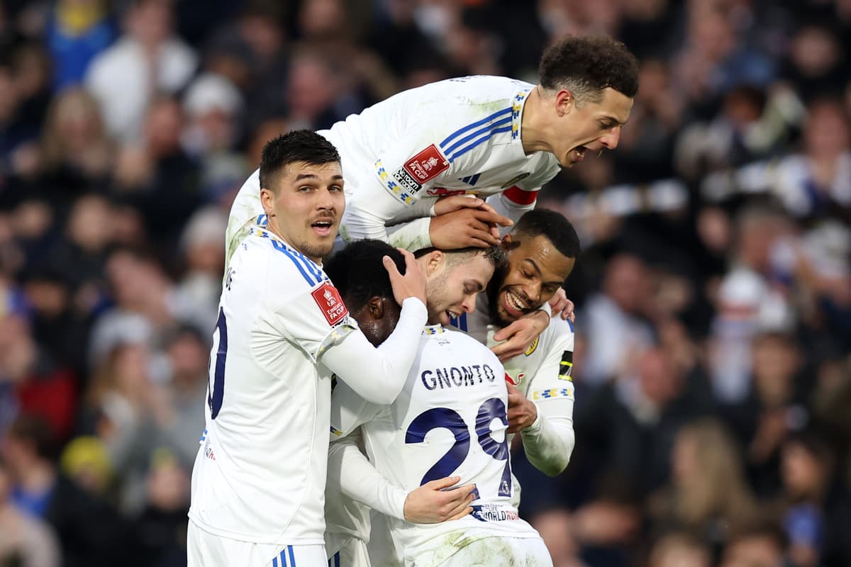 Leeds United 3 Norwich City 0: Erster Erfolg des Vereins seit 23 Jahren ...