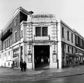 Shaftesbury Cinema with the front entrance in the middle of the photo from November 1955. The shops along Harehills Lane can be seen as can shoppers.