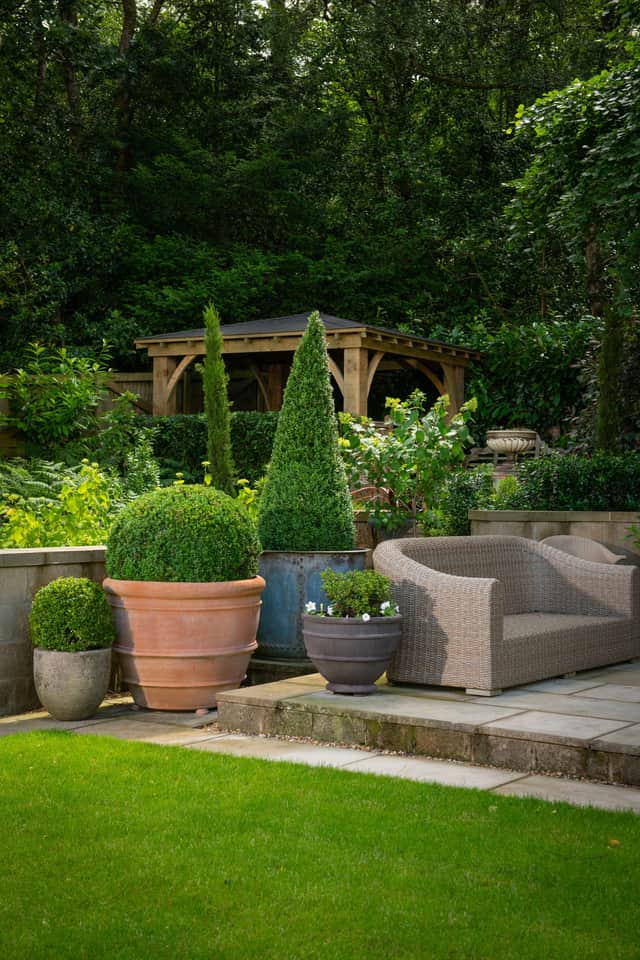 Luxury garden styling with a Tuscan Bowl, Milano Bowl and planter from Ornamenti by Lapicida