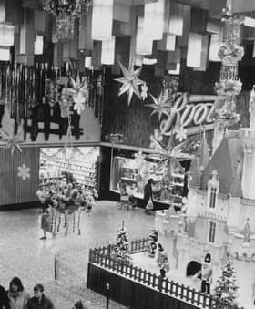 Arndale Shopping centre, Leeds, at Christmas in 1988