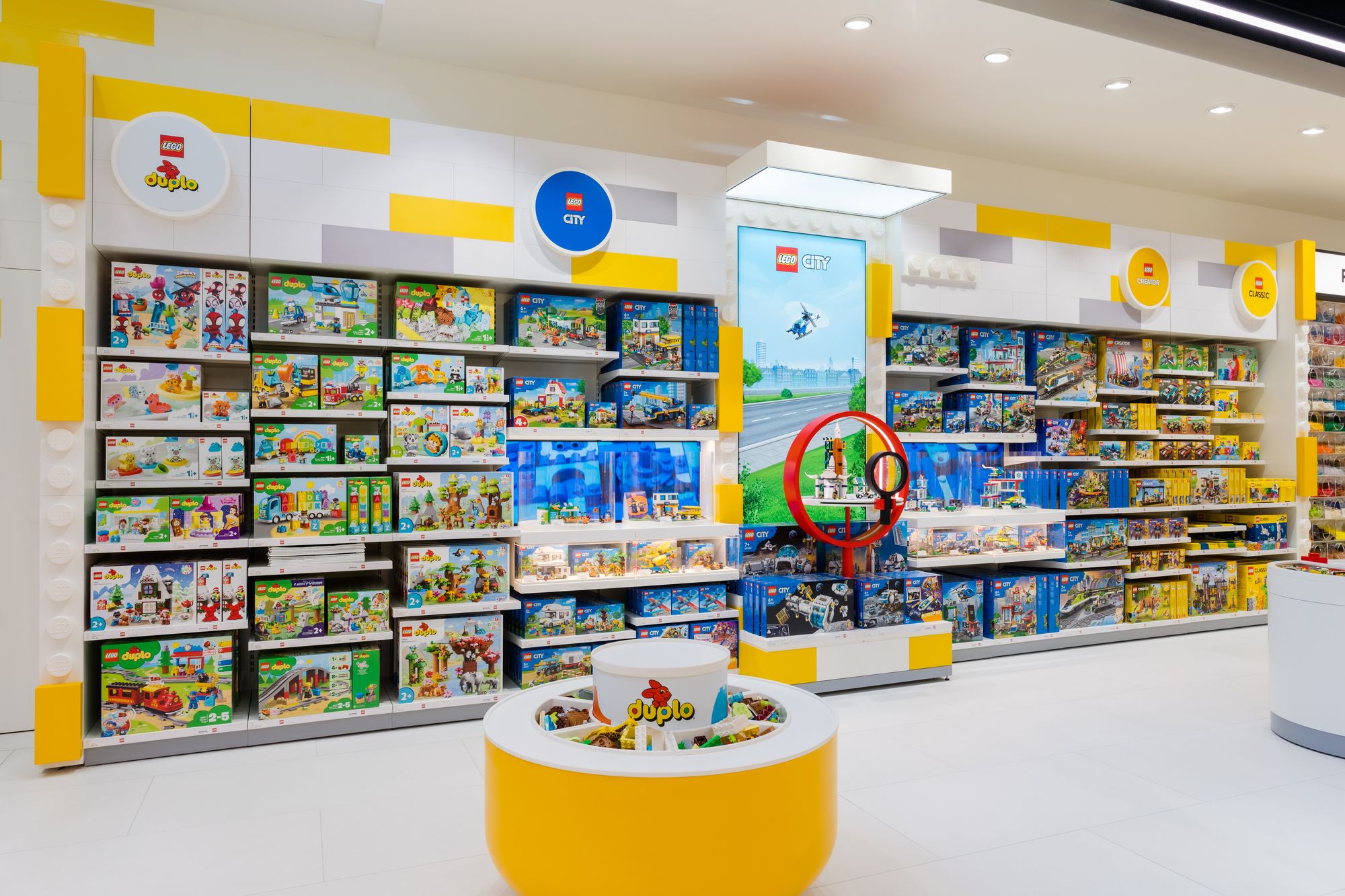 Papular Store New LEGO Trinity Leeds opening date confirmed for 'bigger and better ...