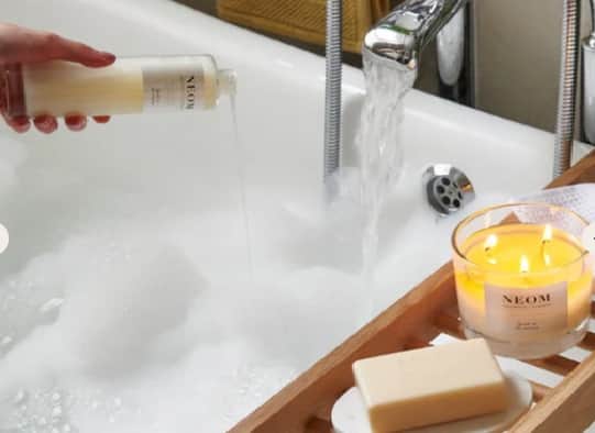 NEOM Luxury Bath Foam