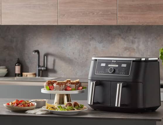 Amazon has cut the price of the Ninja Foodi Max XXXL dual air fryer to £165.44 in a limited-time sale