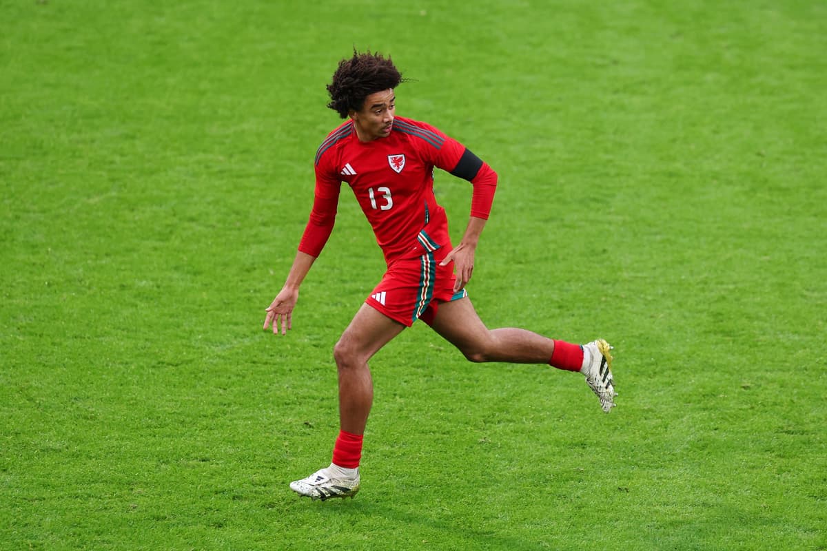 Who is Jayden Lienou? The 'high potential' Leeds United youngster eyeing ...