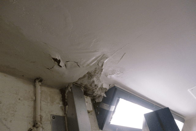 Infrastructure at HMP Wakefield is in a "poor condition".